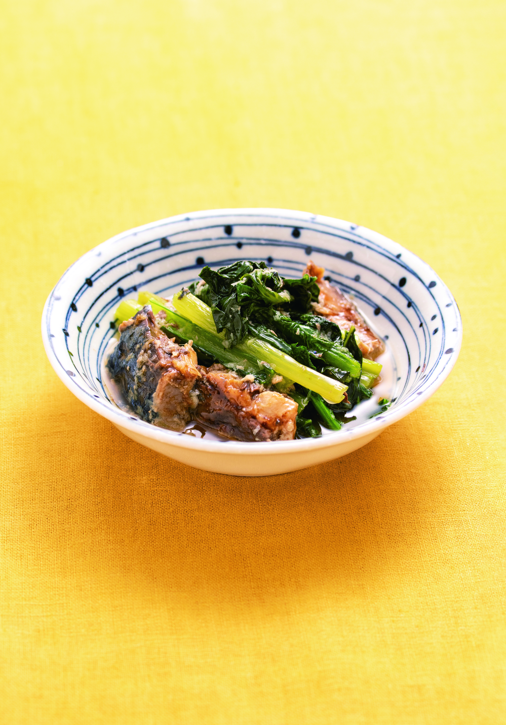 小松菜とさば缶の煮物